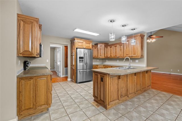 99 Buckingham Drive, Bella Vista, AR 72714