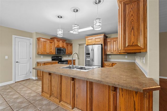 99 Buckingham Drive, Bella Vista, AR 72714