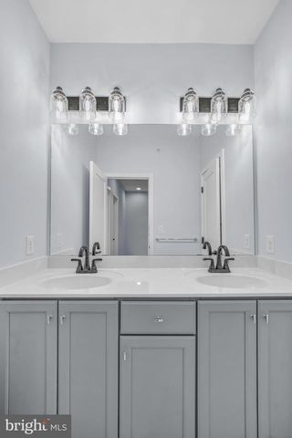 612 CONRAD DR, Warrington, PA 18976