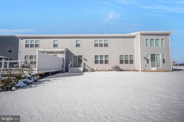 612 CONRAD DR, Warrington, PA 18976