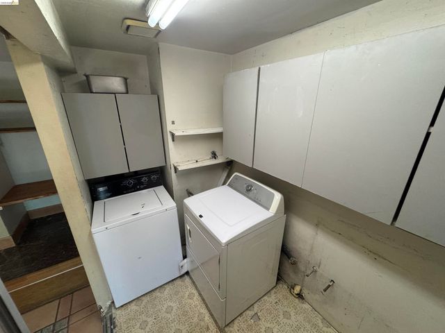 6440 Sunnymere, Oakland, CA 94605