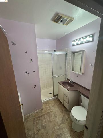 6440 Sunnymere, Oakland, CA 94605