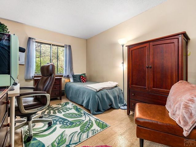 5284 Monte Vista Dr, Colorado City, CO 81019