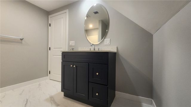 943 Wordens Pond Road, South Kingstown, RI 02879