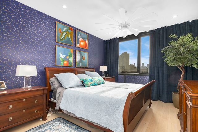 1648 W Division Street 703, Chicago, IL 60622