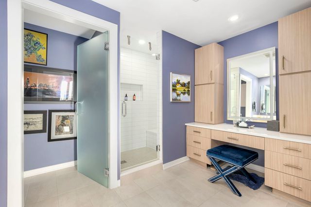 1648 W Division Street 703, Chicago, IL 60622