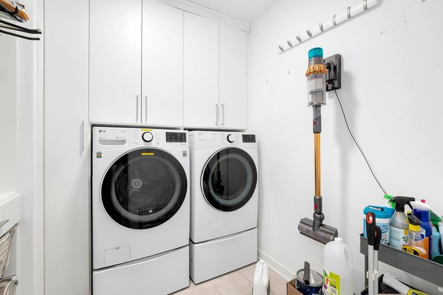 1648 W Division Street 703, Chicago, IL 60622