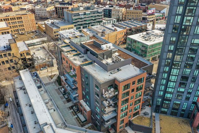 1648 W Division Street 703, Chicago, IL 60622