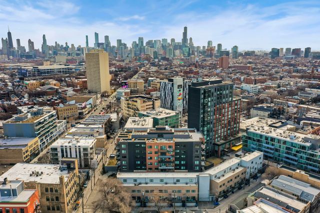 1648 W Division Street 703, Chicago, IL 60622