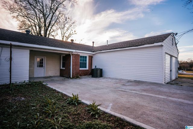 8204 2ND AVENUE, Leeds, AL 35094