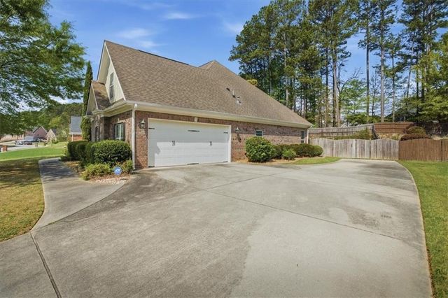 412 Big Sam Circle, Loganville, GA 30052