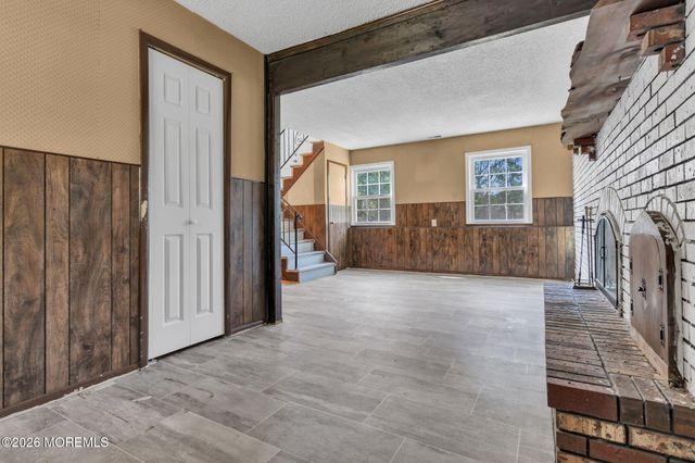 173 Stowe Street, Toms River, NJ 08753