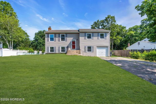 173 Stowe Street, Toms River, NJ 08753