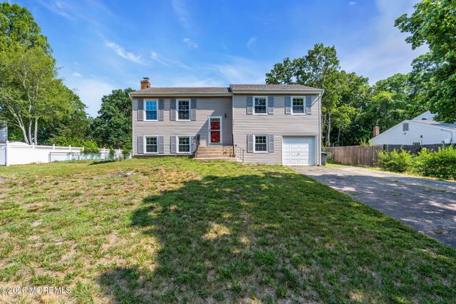 173 Stowe Street, Toms River, NJ 08753