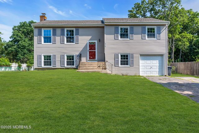173 Stowe Street, Toms River, NJ 08753