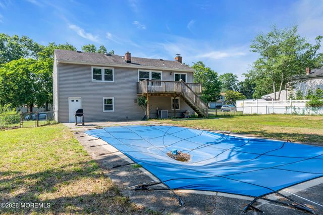 173 Stowe Street, Toms River, NJ 08753