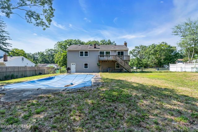 173 Stowe Street, Toms River, NJ 08753
