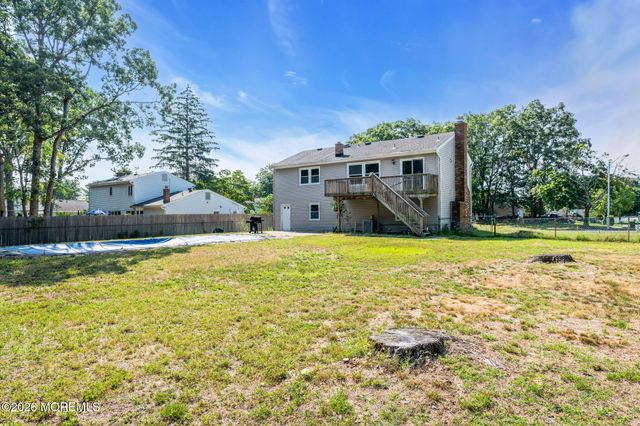 173 Stowe Street, Toms River, NJ 08753