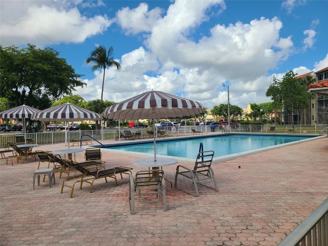 1810 SW 81st Avenue 2400, North Lauderdale, FL 33068