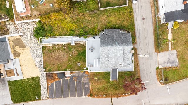 129 Shore Road, East Providence, RI 02903