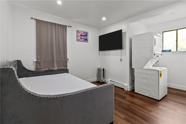 129 Shore Road, East Providence, RI 02903