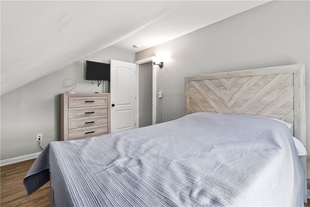 129 Shore Road, East Providence, RI 02903