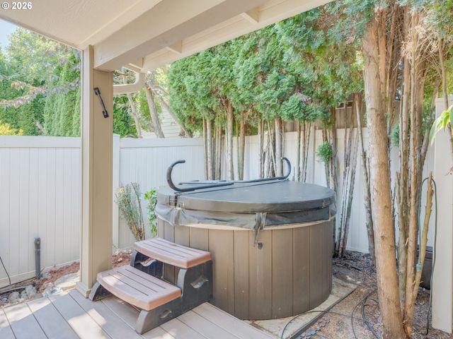 8015 Ne 61ST St, Vancouver, WA 98662