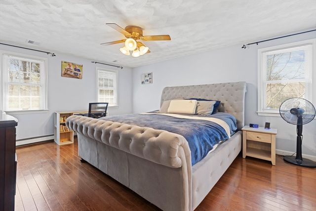 113 Slater St, Attleboro, MA 02703