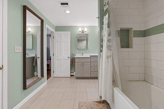 113 Slater St, Attleboro, MA 02703