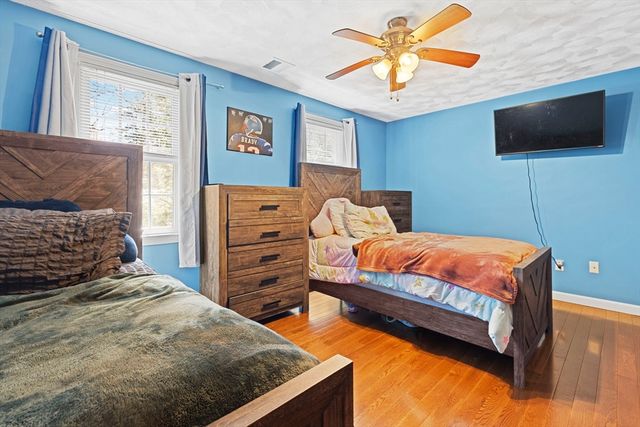 113 Slater St, Attleboro, MA 02703