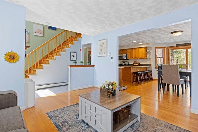 113 Slater St, Attleboro, MA 02703