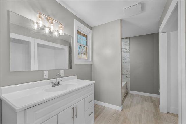 22198 E AR 12 Highway, Hindsville, AR 72756