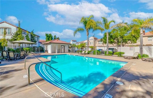 5010 Golondrina Way 64, Oceanside, CA 92057