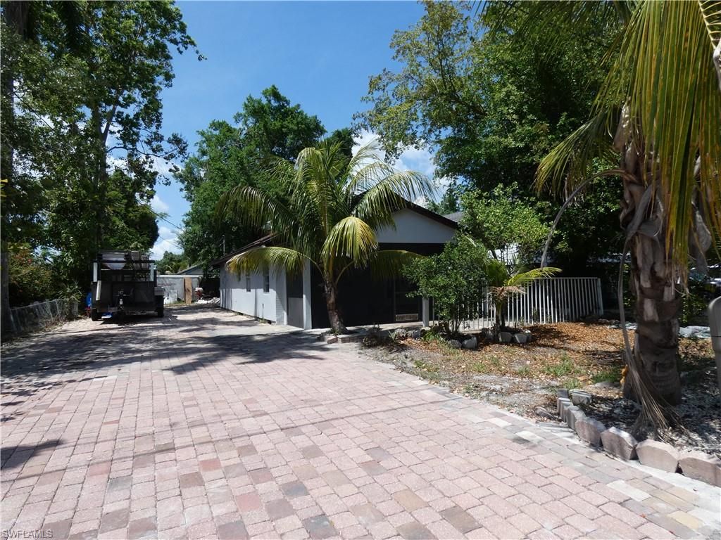 3817 Pearl ST, FORT MYERS, FL 33916 — exterior