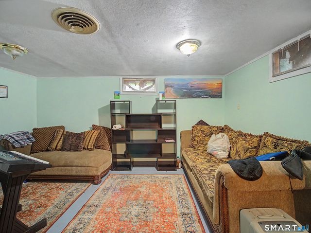 1192 Paradise Avenue, Hamden, CT 06514