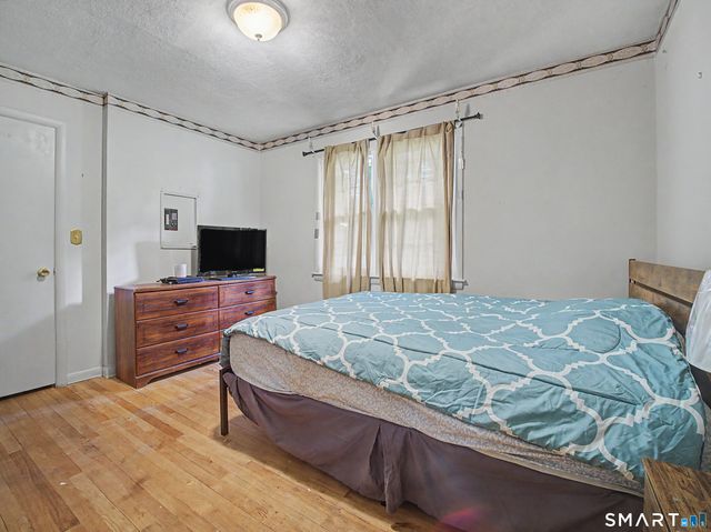 1192 Paradise Avenue, Hamden, CT 06514