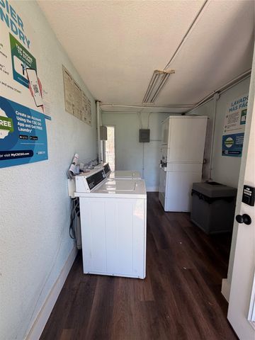 3304 Red River ST 107, Austin, TX 78705