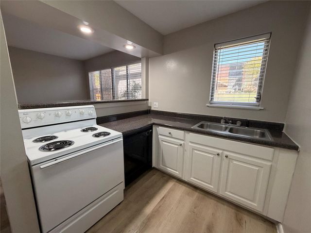 3304 Red River ST 107, Austin, TX 78705