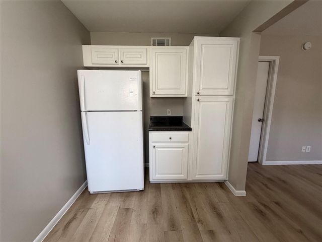 3304 Red River ST 107, Austin, TX 78705