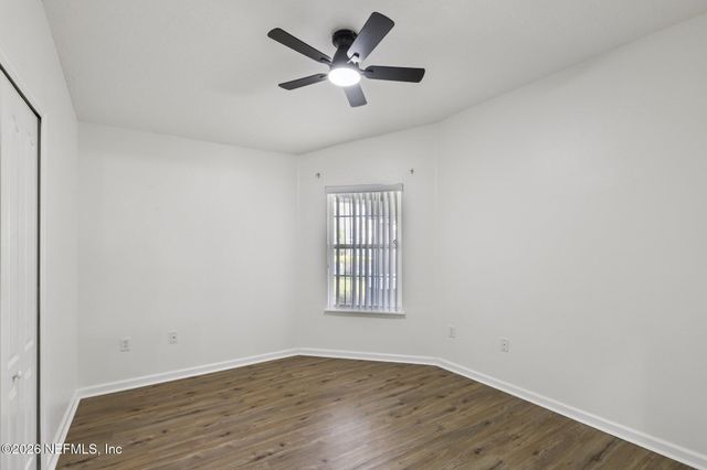 2124 CREEKMONT Drive, Middleburg, FL 32068