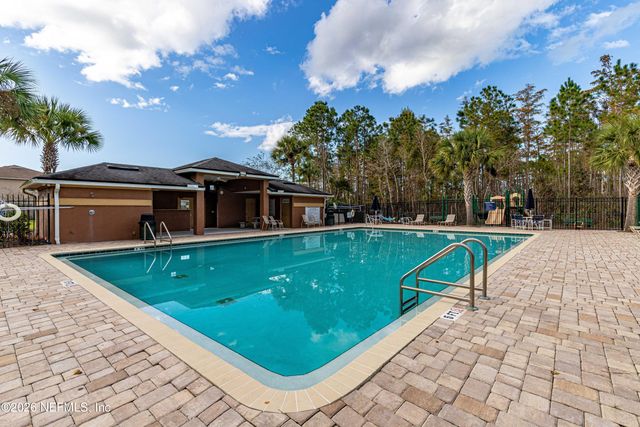 2124 CREEKMONT Drive, Middleburg, FL 32068