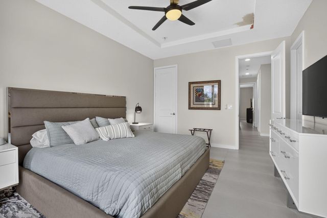 1431 PIONEER Way, Royal Palm Beach, FL 33411