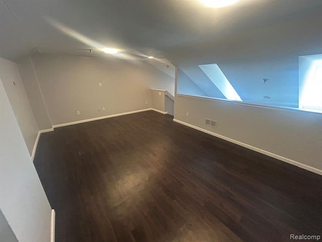 15626 Stone Crossing Drive, Southfield, MI 48075