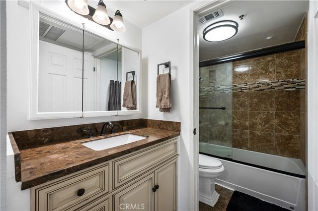 35 Linden 410, Long Beach, CA 90802