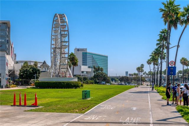 35 Linden 410, Long Beach, CA 90802