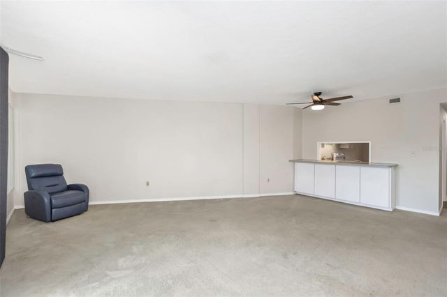 1200 N SHORE DRIVE NE 205, St Petersburg, FL 33701