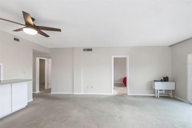 1200 N SHORE DRIVE NE 205, St Petersburg, FL 33701