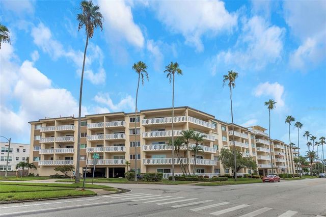 1200 N SHORE DRIVE NE 205, St Petersburg, FL 33701