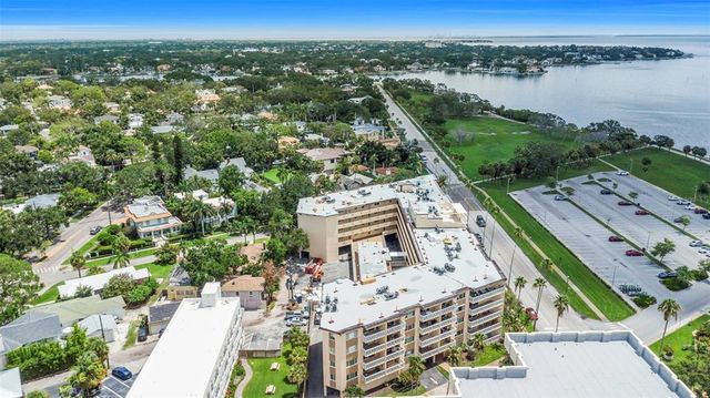 1200 N SHORE DRIVE NE 205, St Petersburg, FL 33701