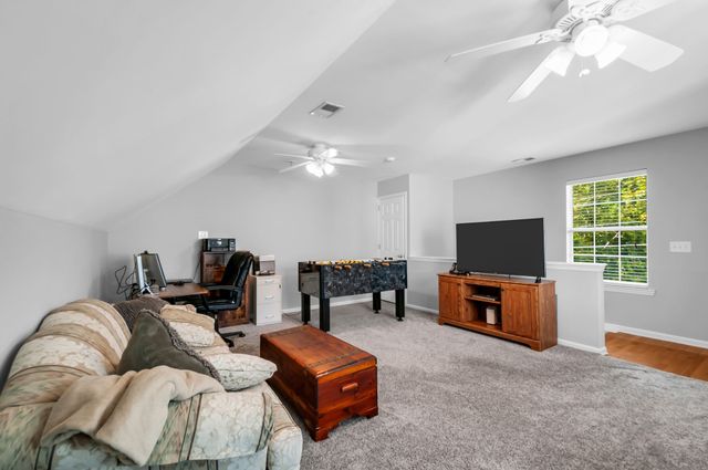 7945 Boone Trce, Nashville, TN 37221